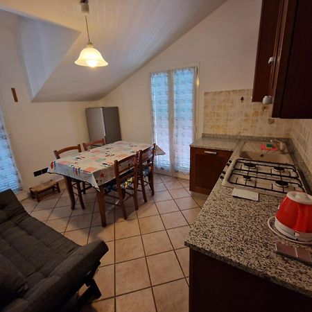 Palm House Apartment Albenga Luaran gambar
